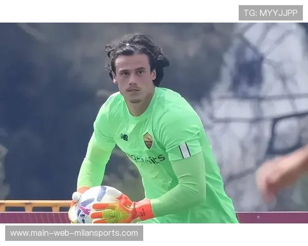 罗马有意复刻穆帅时代引援模式，德罗西推动谈判掀起意甲新风潮