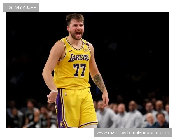 湖人没里弗斯真不行！可解压东契奇持球压力，也能衔接段力保优势