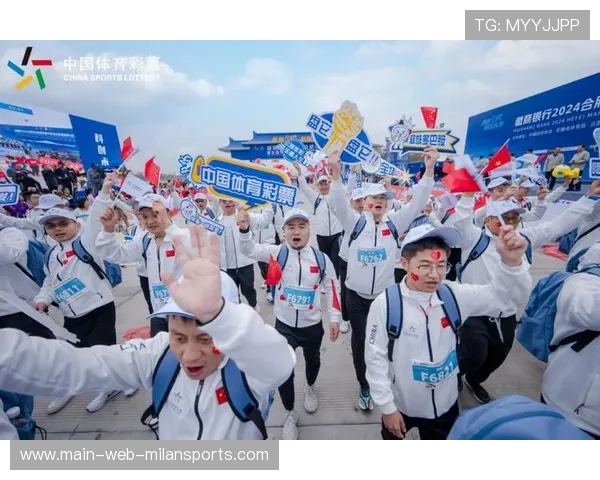 观众为球员加油方式多样化，形成独特赛场文化，观众加油对运动员影响
